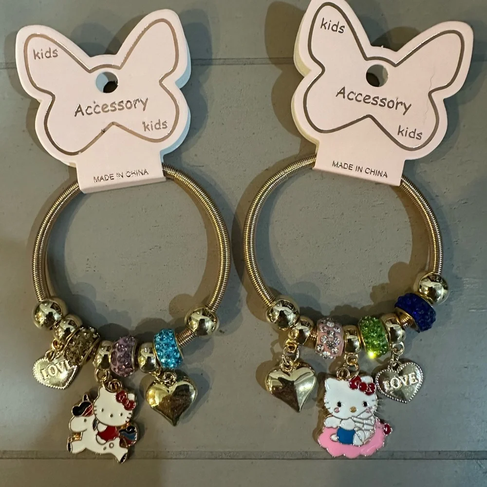 Hello Kitty girls bracelet